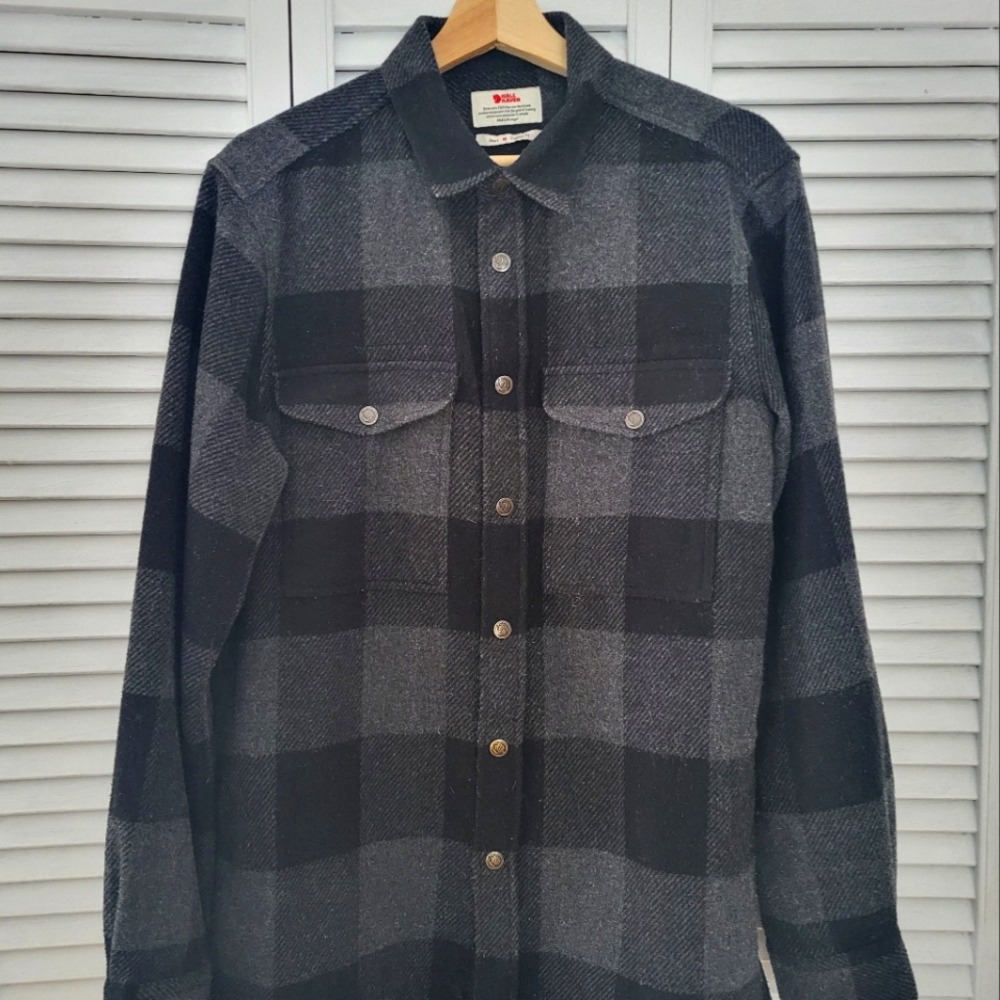 Fjallraven Canada shirt wool blend Shacket in Black and grey